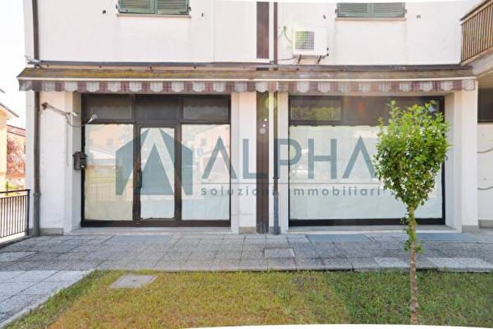 Appartamento quadrilocale in vendita in Via del Priolo, Cesena