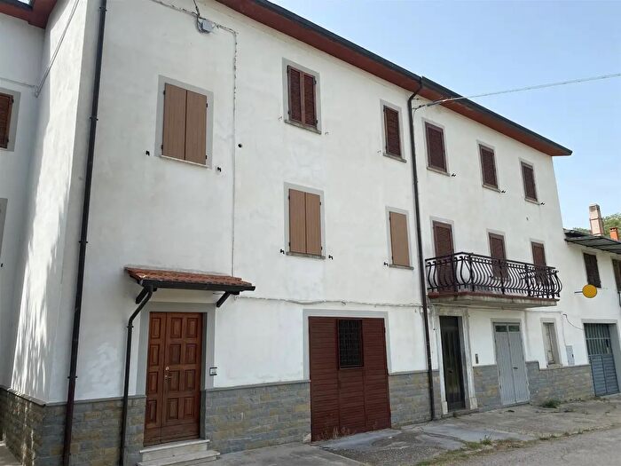 Casa con 5 locali in vendita in Gubbio