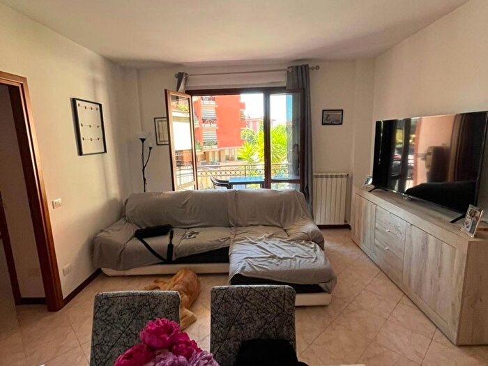 Appartamento trilocale in affitto in Via dei Lecci, Centro, Bracciano
