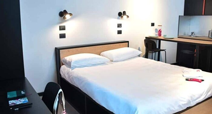 Appartamento in affitto in Viale Giovanni Suzzani, Bicocca, Milano