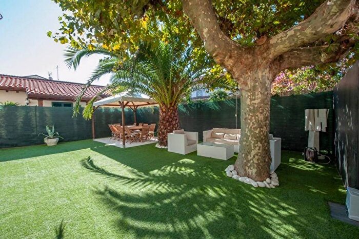 Casa con 6 locali in affitto in Centro, Forte dei Marmi