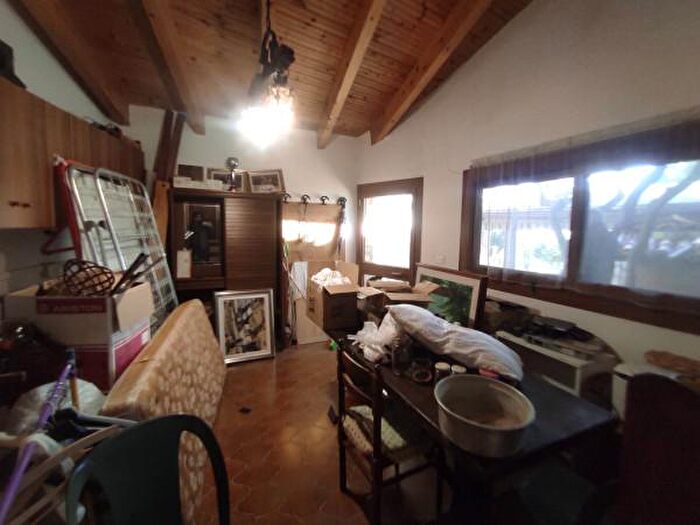 Casa trilocale in vendita in Monta De Lanzo, Sanremo