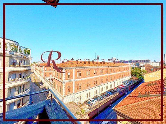 Appartamento bilocale in affitto in Via Alfonso Lamarmora, Quadronno Crocetta, Milano