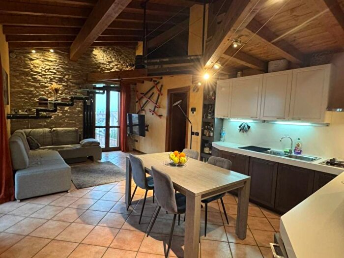 Appartamento trilocale in affitto in Via San Bernardino, San Bernardino, Montichiari