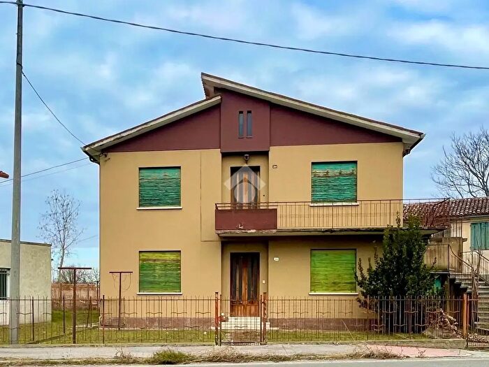 Casa trilocale in vendita in Via Euganea Feriole, Selvazzano Dentro