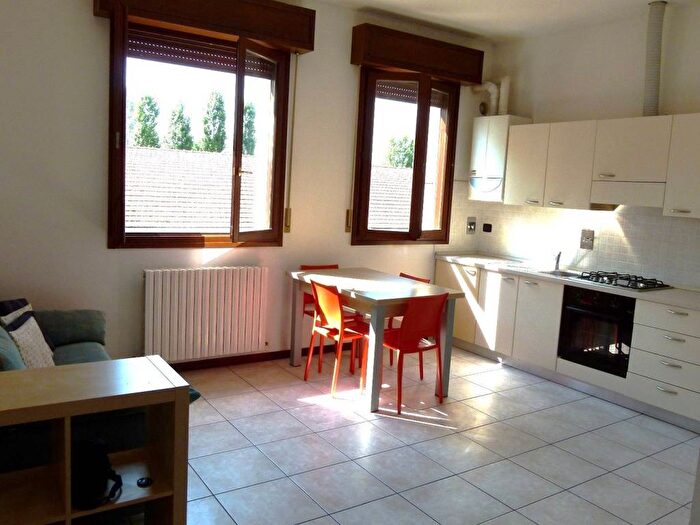 Appartamento trilocale in affitto in Via Puglie, Osteria Grande, Castel San Pietro Terme