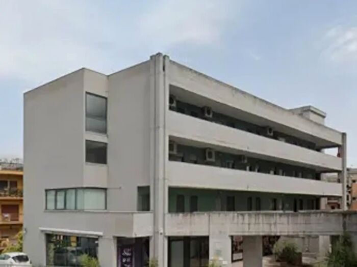 Appartamento trilocale in vendita in Viale Ivanoe Bonomi, Cassino