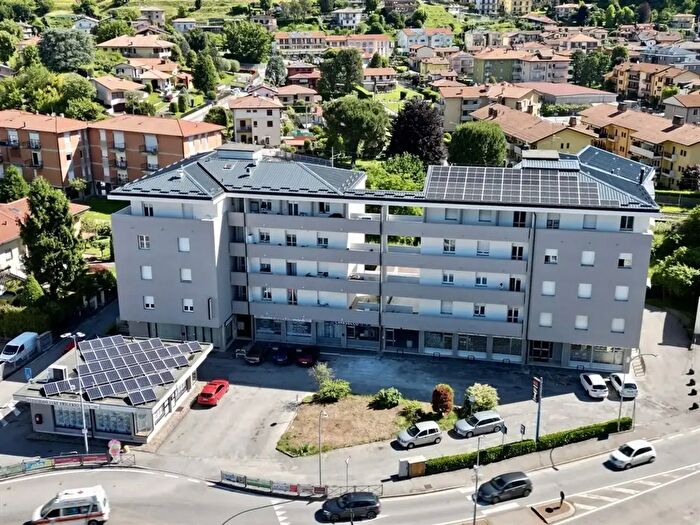 Appartamento bilocale in vendita in Via Giuseppe Mazzini, Cisano Bergamasco