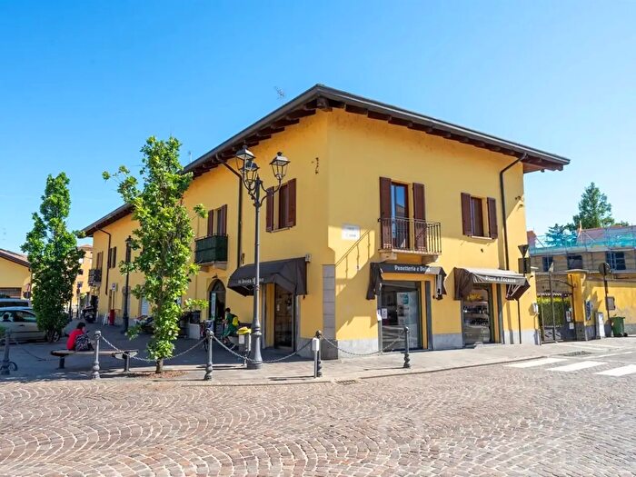 Appartamento bilocale in vendita in Piazza San Giovanni, Cisliano