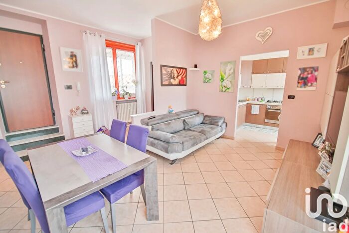 Appartamento trilocale in vendita in Via Edoardo Miaglia, San Benigno Canavese