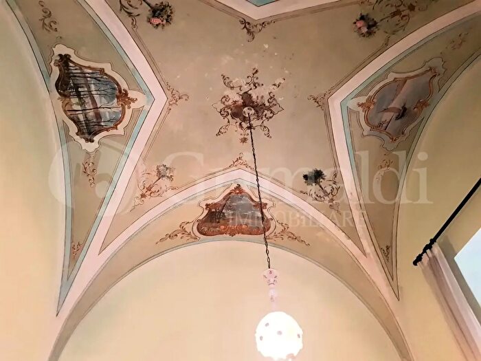 Appartamento con 5 locali in vendita in Via Giuseppe Mazzini, Gallipoli