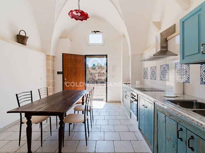 Casa quadrilocale in affitto in Contrada Petrore, Cutrofiano