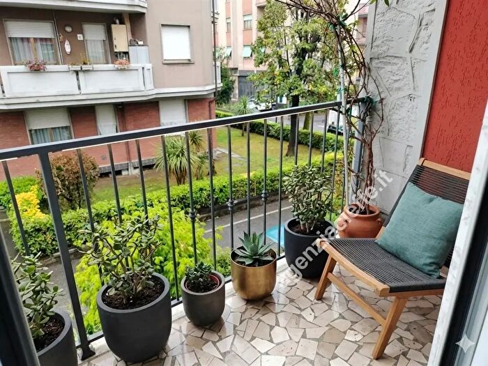 Appartamento quadrilocale in vendita in Massa