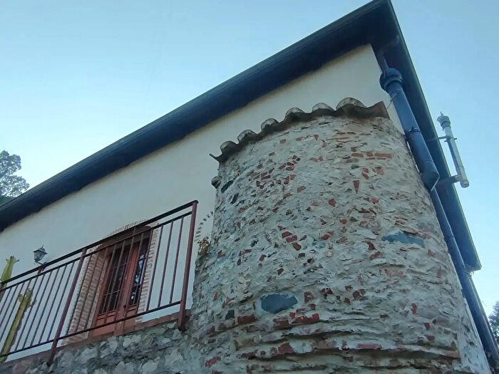 Casa bilocale in vendita in Via San Sebastiano, Palizzi