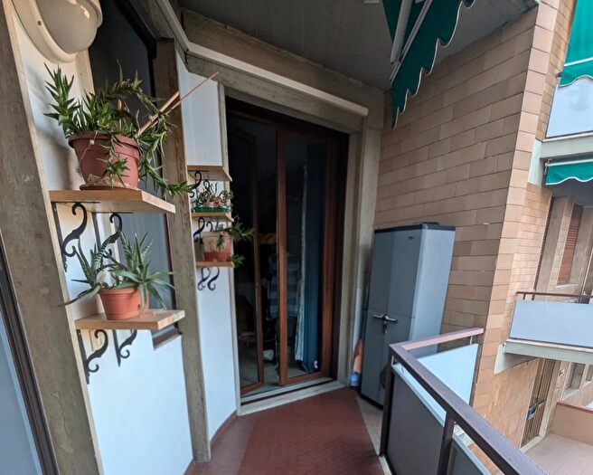 Appartamento bilocale in vendita in Via Pratese, Firenze