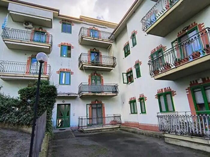 Appartamento quadrilocale in vendita in Via Salvador Allende, Giffoni Valle Piana