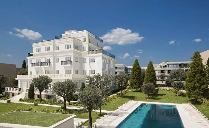 Appartamento trilocale in vendita in Desenzano Del Garda