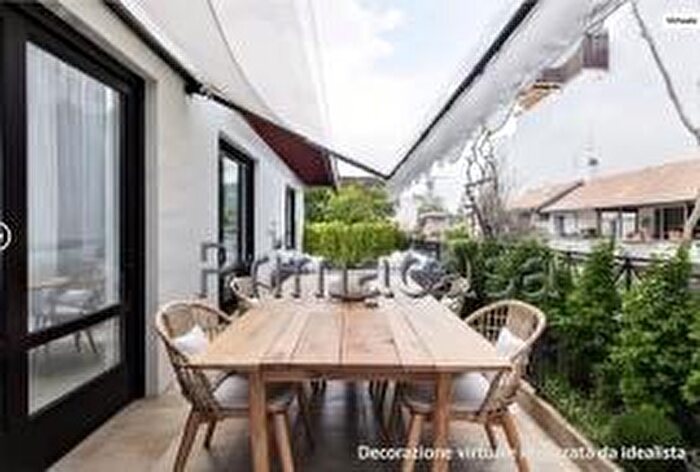 Appartamento con 8 locali in vendita in Via Pomponazzi, Milano