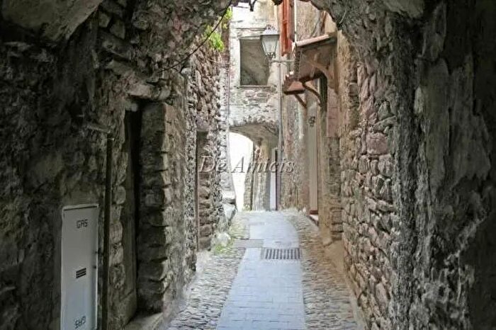 Appartamento trilocale in vendita in Via Carriera Piana, Pigna