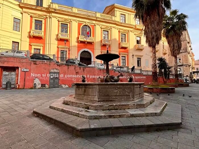 Appartamento trilocale in vendita in Via Tasso, Salerno