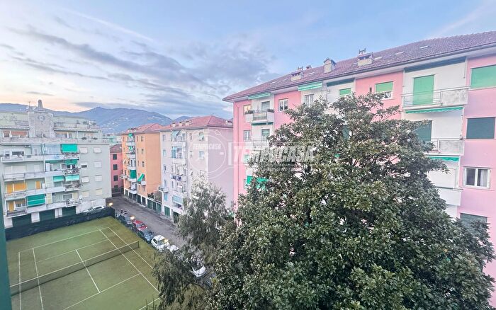 Appartamento bilocale in vendita in Via Costaguta, Rapallo