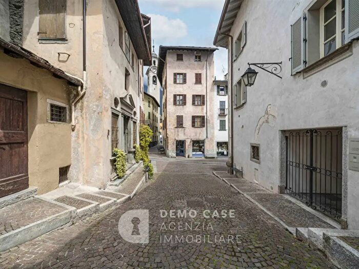 Case in Vendita e in Affitto - 2