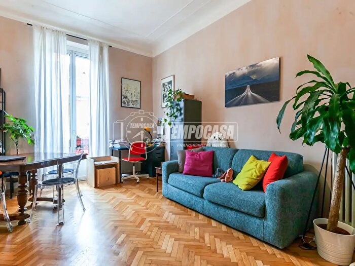 Appartamento bilocale in vendita in Via degli Imbriani, Milano