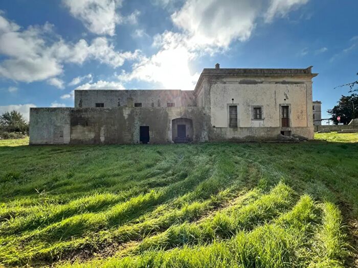 Casa in vendita in Via Stazione Snc, Zollino