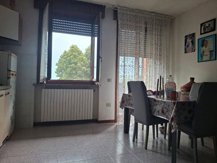 Appartamento bilocale in affitto in Via Marzabotto, Centro, Soragna