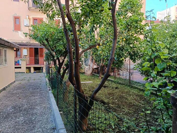 Appartamento trilocale in vendita in Via Giovanni Patturelli, Caserta