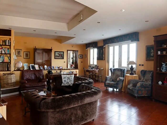 Appartamento quadrilocale in vendita in Via Giorgio La Pira, Trani