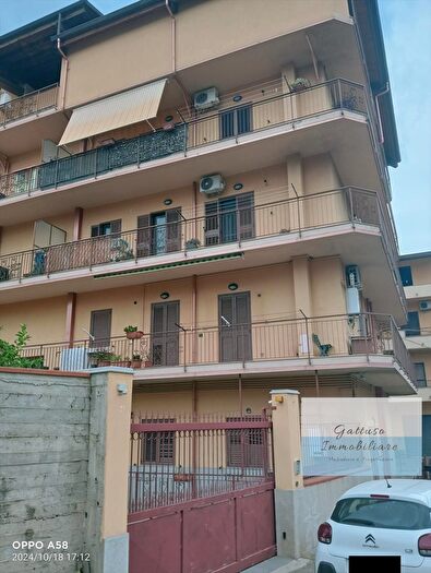 Appartamento quadrilocale in vendita in Reggio Calabria