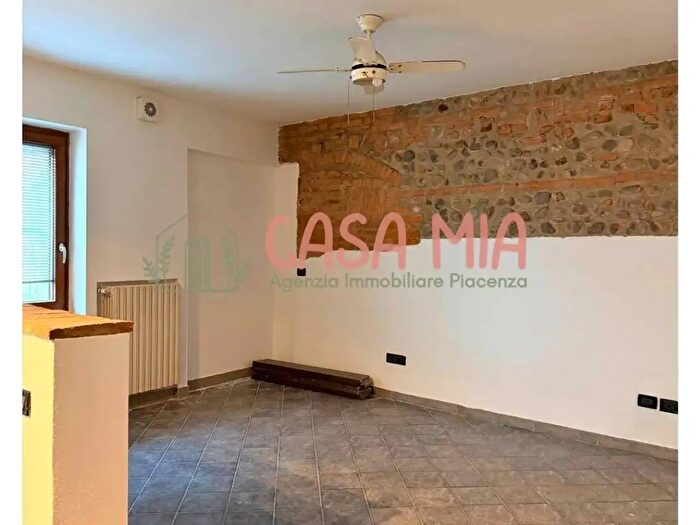 Appartamento monolocale in vendita in Via Agazzano, Rottofreno