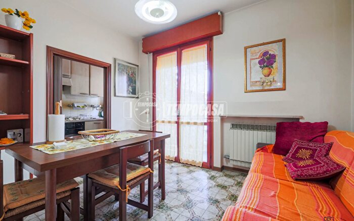 Appartamento trilocale in vendita in Viale Lerici, Riccione