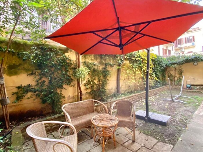 Appartamento quadrilocale in affitto in Via delle Mantellate, San Marco SS Annunziata, Firenze