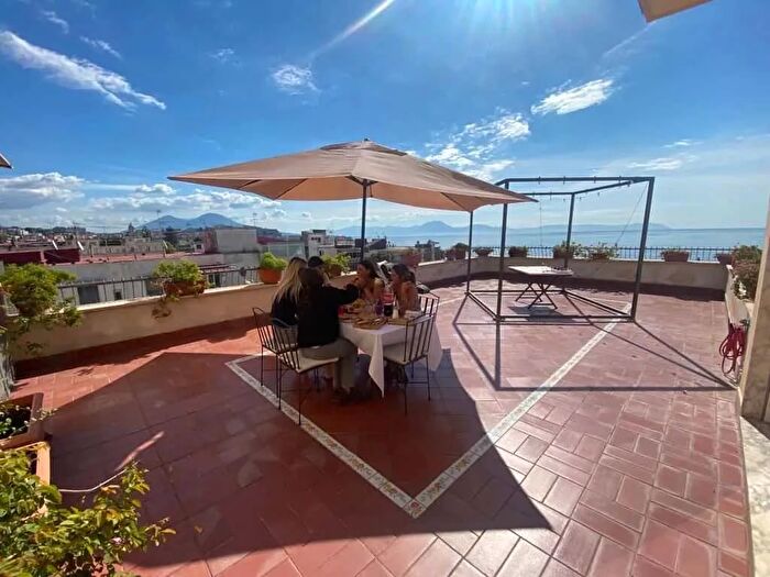 Appartamento in affitto in Via Ferdinando Palasciano, Napoli