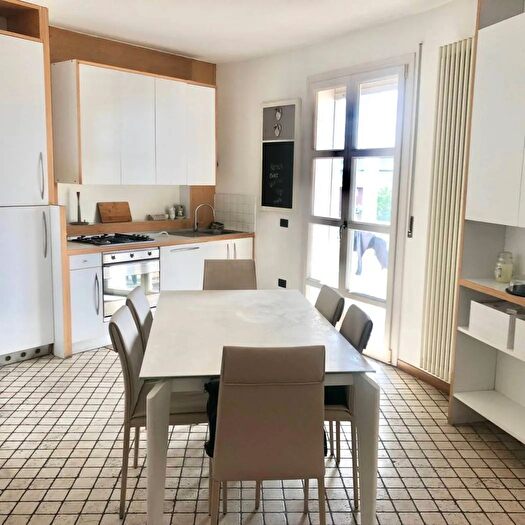 Appartamento trilocale in vendita in Piazza Europa Unita Castelfranco Veneto, Castelfranco Veneto