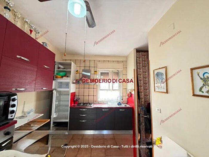 Appartamento bilocale in vendita in Ss, Campofelice Di Roccella