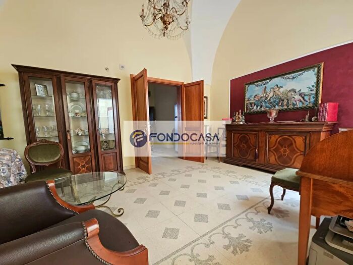 Appartamento con 5 locali in vendita in Via Corso Umberto Primo, Taurisano