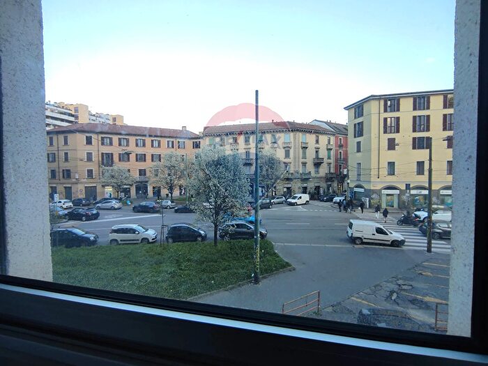 Appartamento bilocale in vendita in Via Farini, Milano