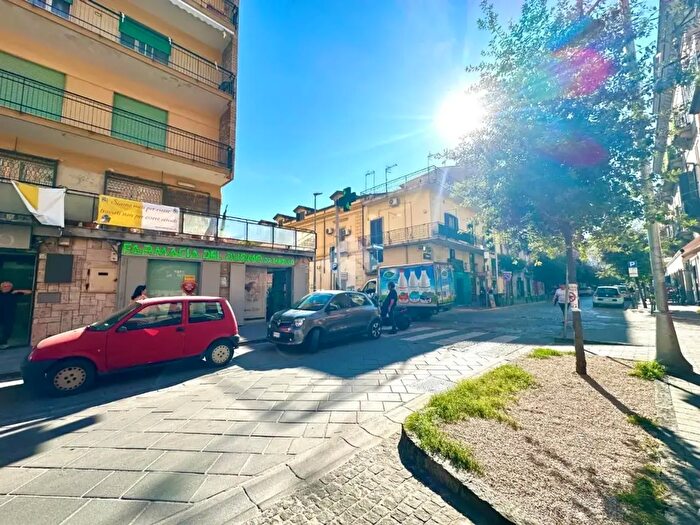 Appartamento quadrilocale in vendita in Via Monsignor Gennaro Verolino, Acerra