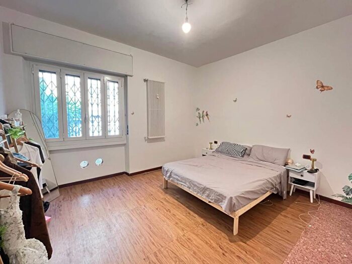 Appartamento trilocale in affitto in Viale Zara, Istria, Milano