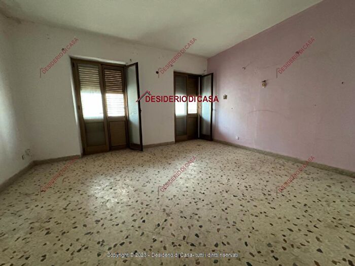 Appartamento bilocale in vendita in Piazza Duomo Carini Pa Italia, Carini