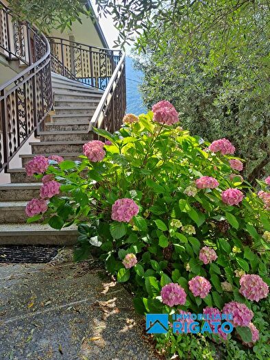 Casa quadrilocale in vendita in Solagna