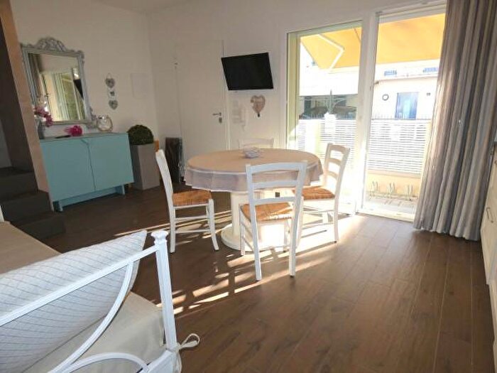 Appartamento quadrilocale in affitto in Viale Ugo Bassi, Riccione