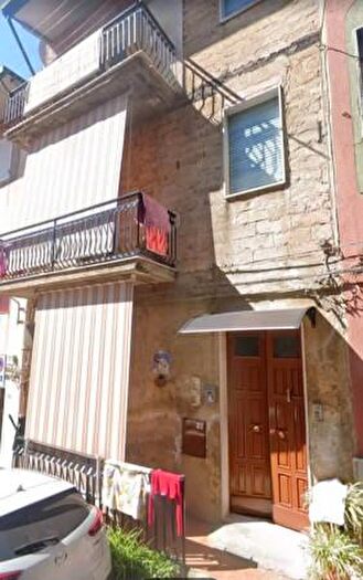 Casa con 5 locali in vendita in Via Como, Palagonia