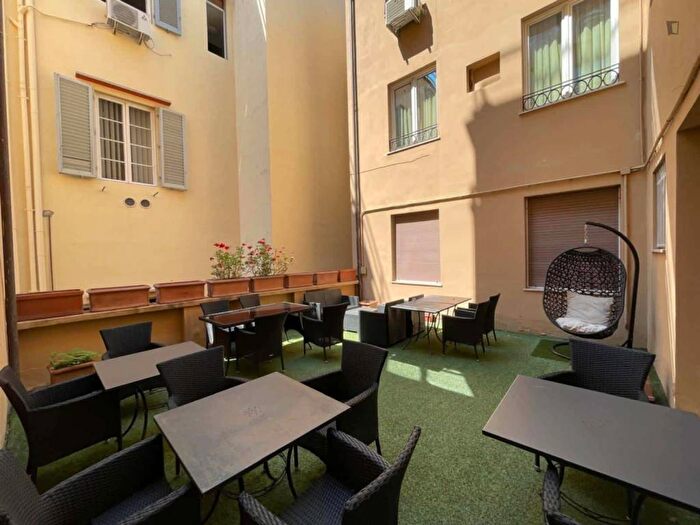 Appartamento bilocale in affitto in Piazza della Repubblica, Firenze