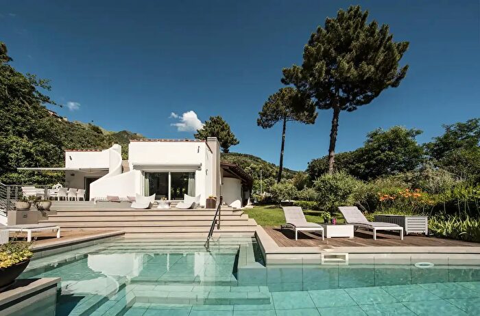 Casa in vendita in Camaiore