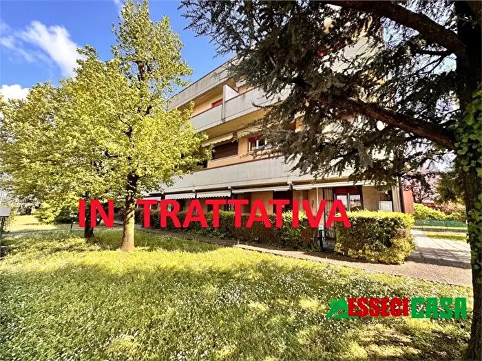 Appartamento trilocale in vendita in Casirate DAdda