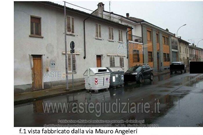 Appartamento con 7 locali in vendita in Via Mauro Angeleri Fraz Bastida, Cornale e Bastida